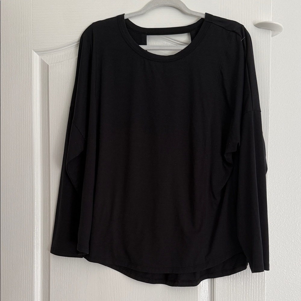 all in motion Black Long Sleeve Crewneck Top
